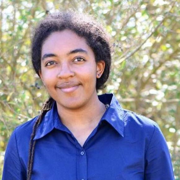 Meet your Posher, Madison - Picture 1 of 1